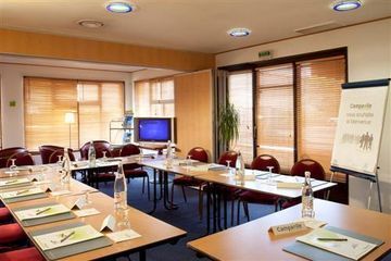 Campanile Centre Est 3*